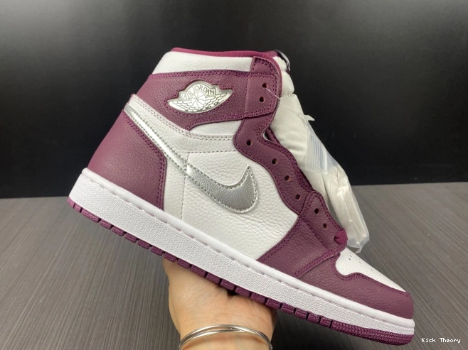 Kick Theory 555088-611 OG Air 1 High Bordeaux Jordan 0814